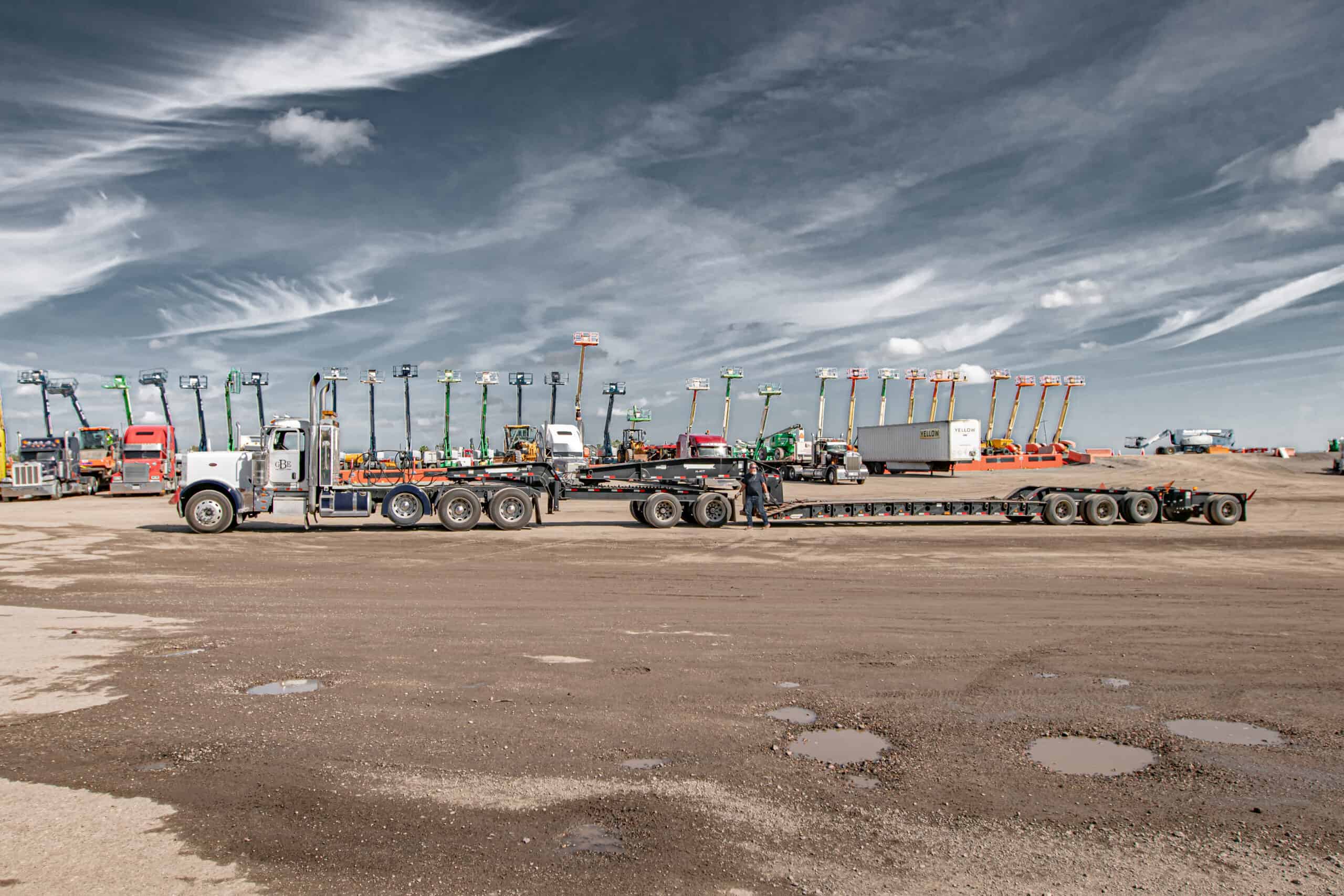 Peterbilt Lowboy Stinger