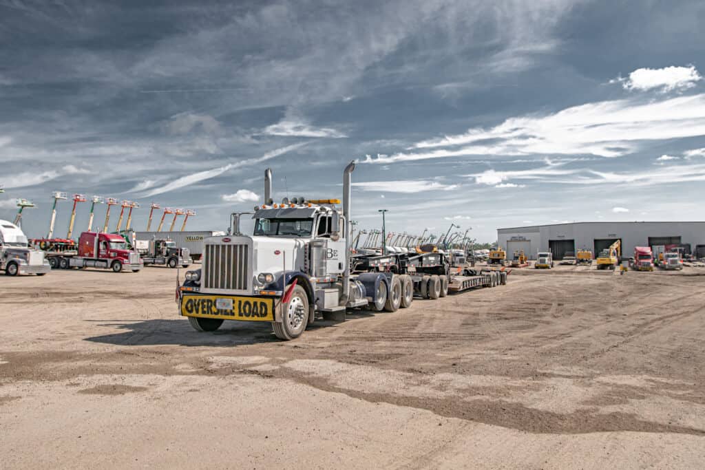 Peterbilt Lowboy Stinger 