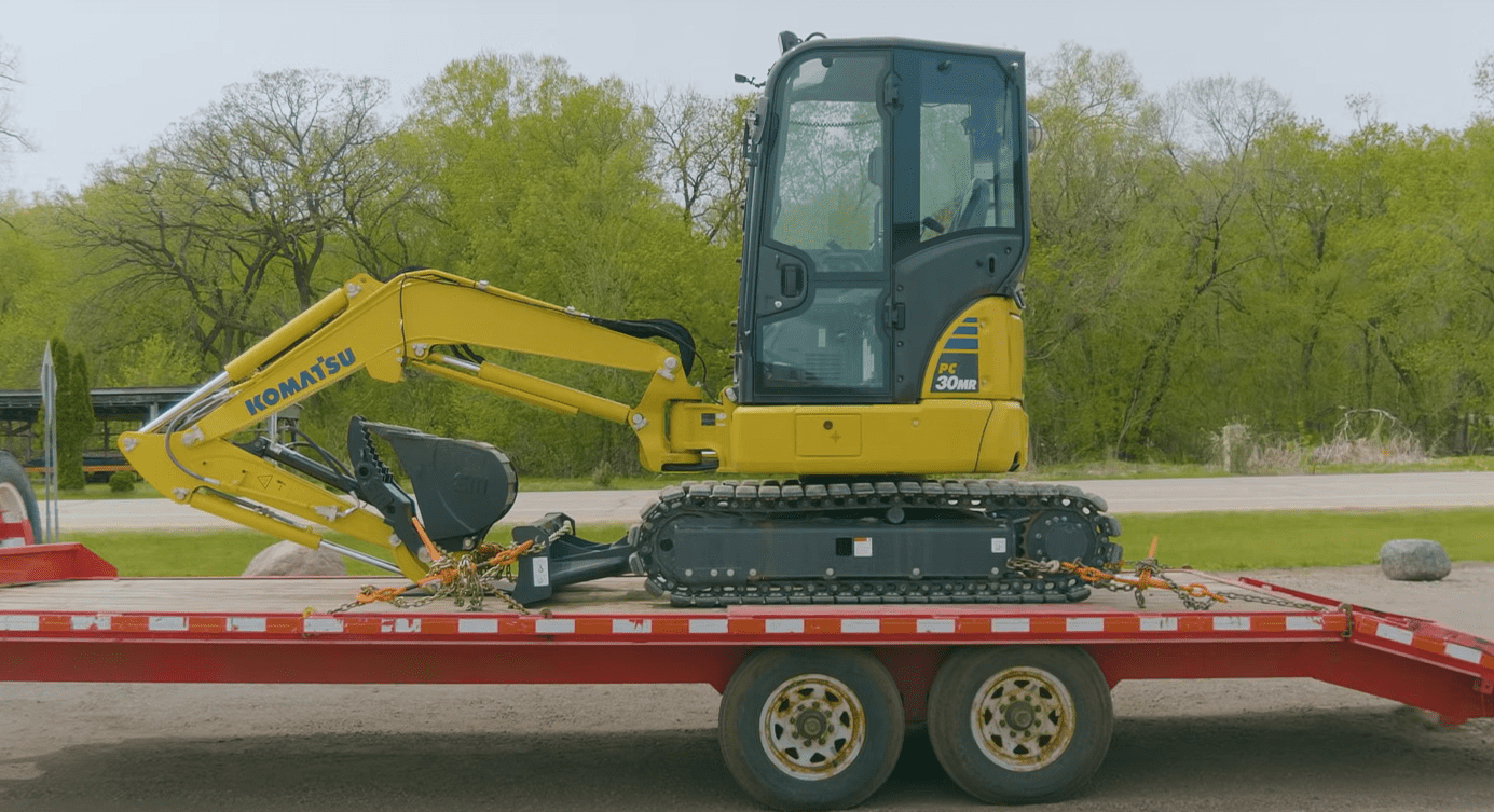 Mini excavator level ground