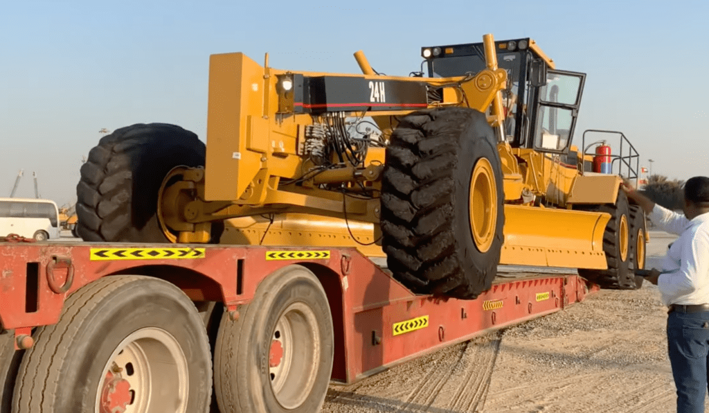 loading motor grader