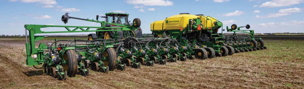 planter & tractor planter & tractor